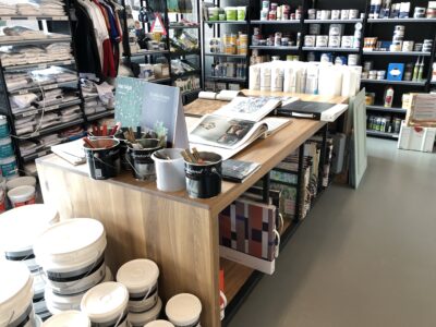 Vernieuwde behangtafel